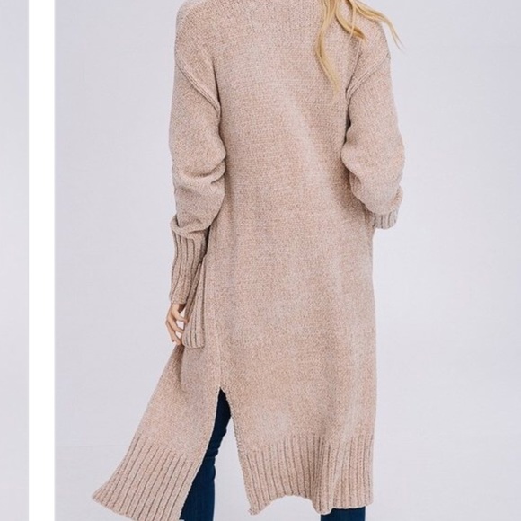 Softest chenille cardigan in taupe - Picture 3 of 3